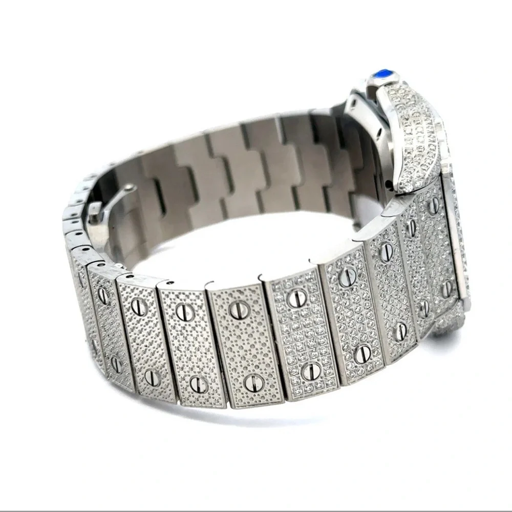 Elegant Silver Smartwatch Case